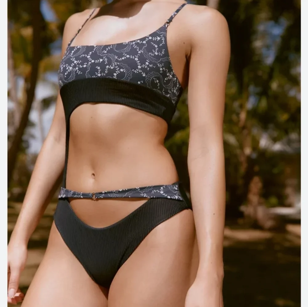 New!Frankie's Bikinis Blue Thea Ribbed One-Piece‎ Swimsuit